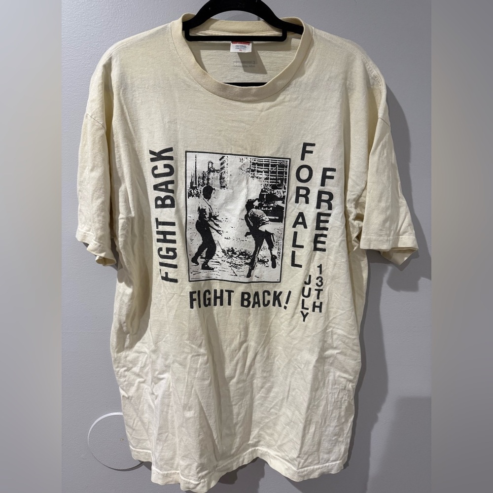 Supreme Vintage T Shirt Fight Back Free All Mens Size XL Tee Box Logo F